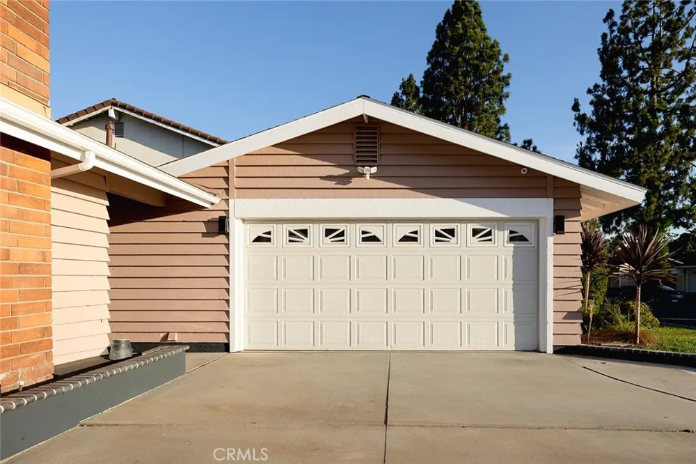 17614 Graystone Cerritos, CA 90703
