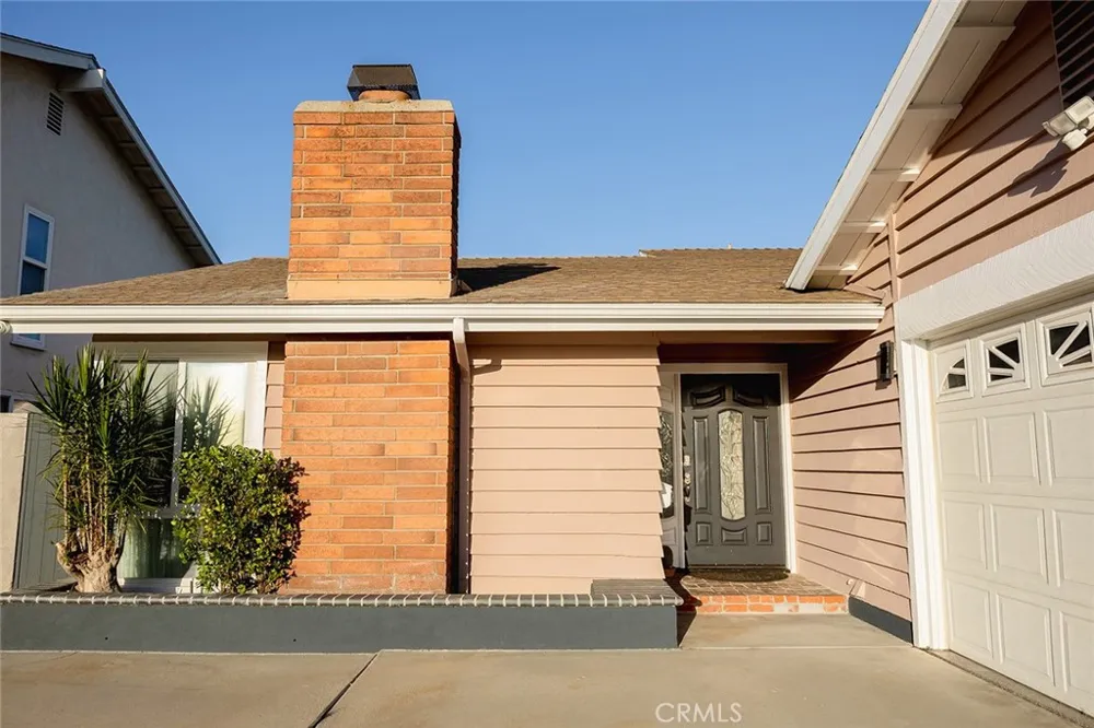 17614 Graystone Cerritos, CA 90703