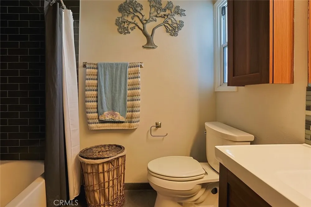 17614 Graystone Cerritos, CA 90703