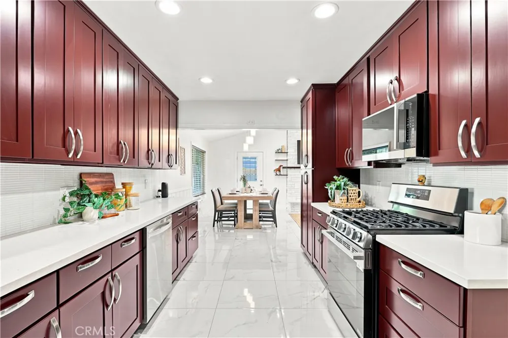 3159 W Lanerose Anaheim, CA 92804