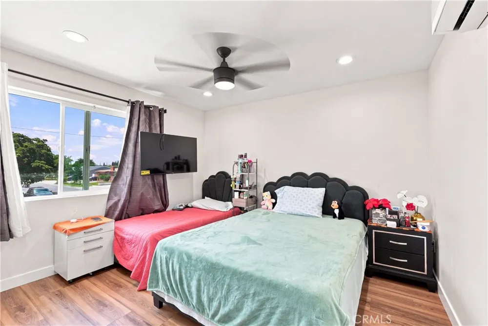 3159 W Lanerose Anaheim, CA 92804