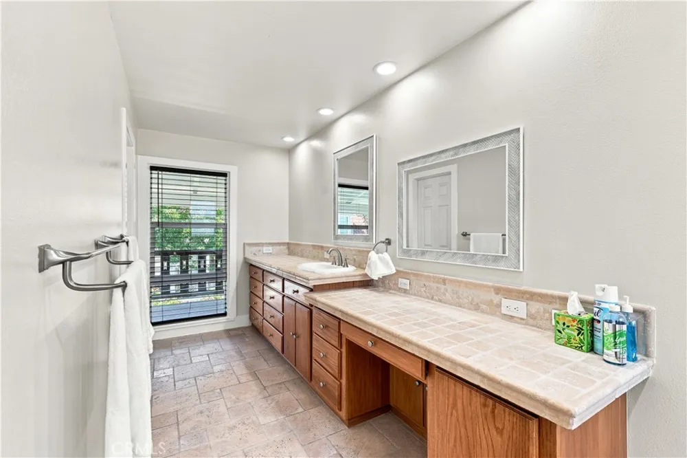 3159 W Lanerose Anaheim, CA 92804