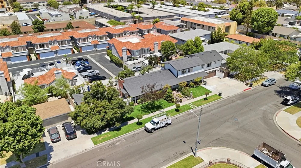 3159 W Lanerose Anaheim, CA 92804