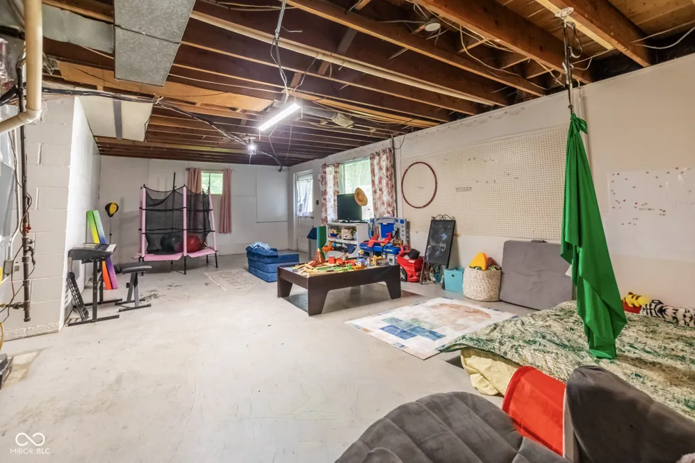 544 Park Lane Nashville, IN 47448
