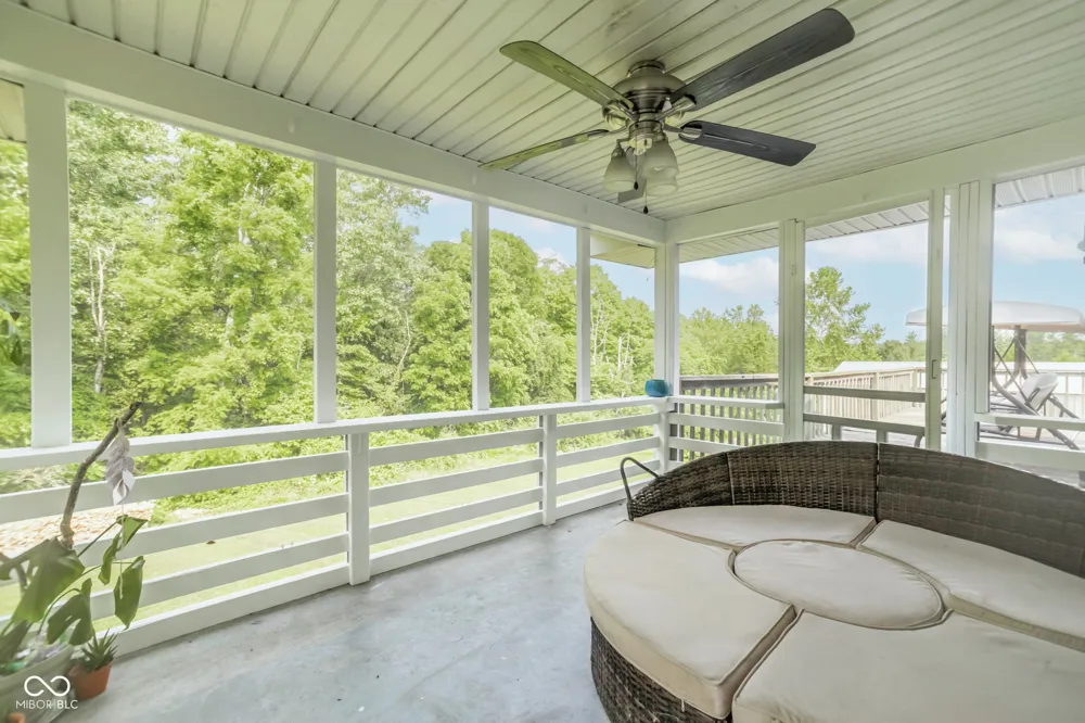 544 Park Lane Nashville, IN 47448