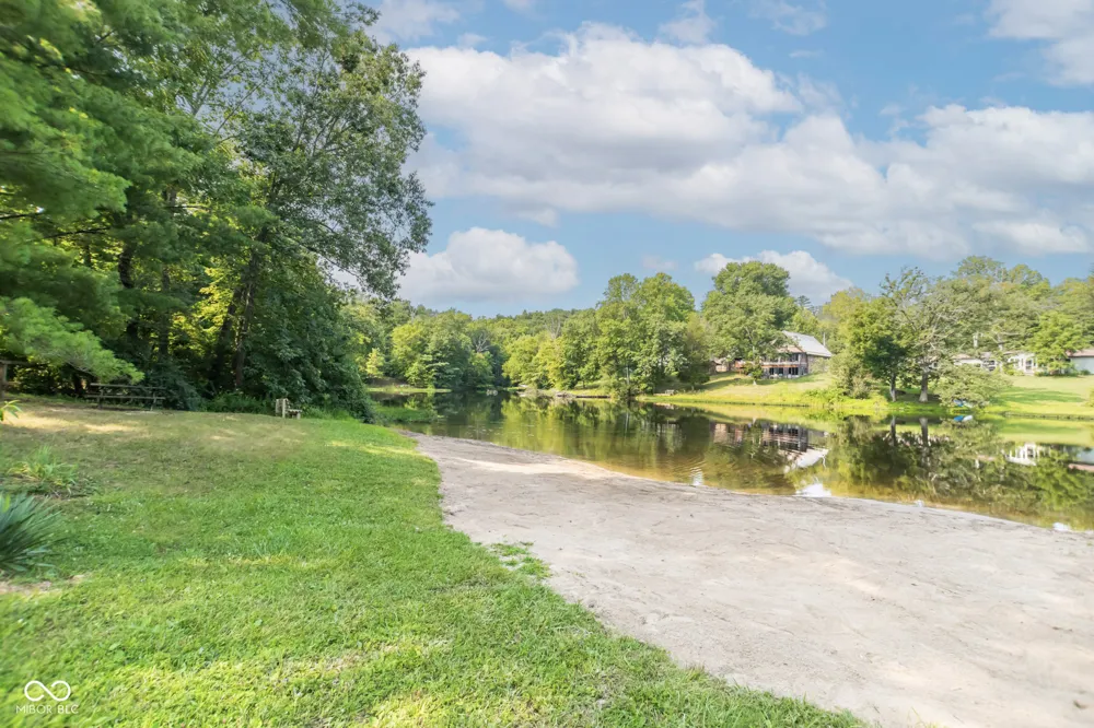 544 Park Lane Nashville, IN 47448