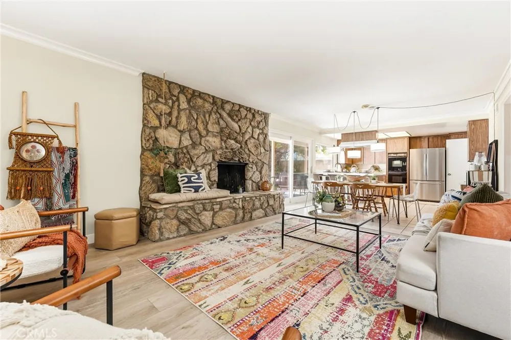 8821 Tamarisk Westminster, CA 92683