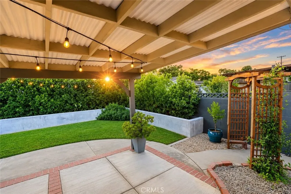 1506 Eastside Avenue Santa Ana, CA 92701