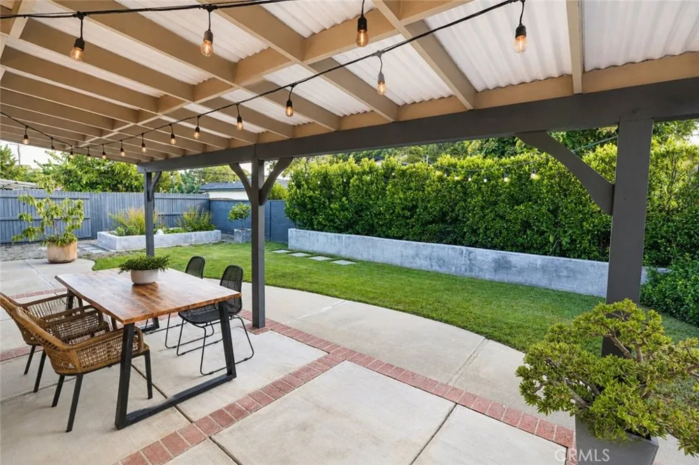 1506 Eastside Avenue Santa Ana, CA 92701