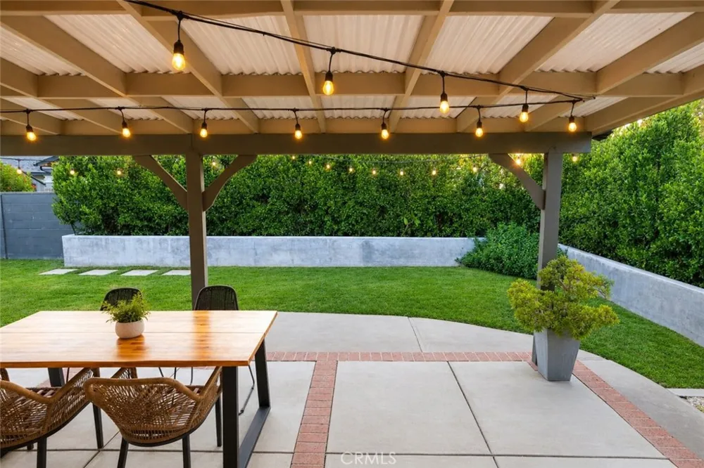 1506 Eastside Avenue Santa Ana, CA 92701