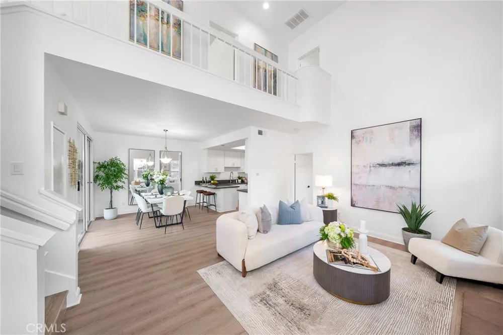 19431 Rue De Valore #38B Lake Forest, CA 92610