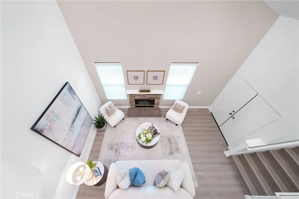 19431 Rue De Valore #38B Lake Forest, CA 92610