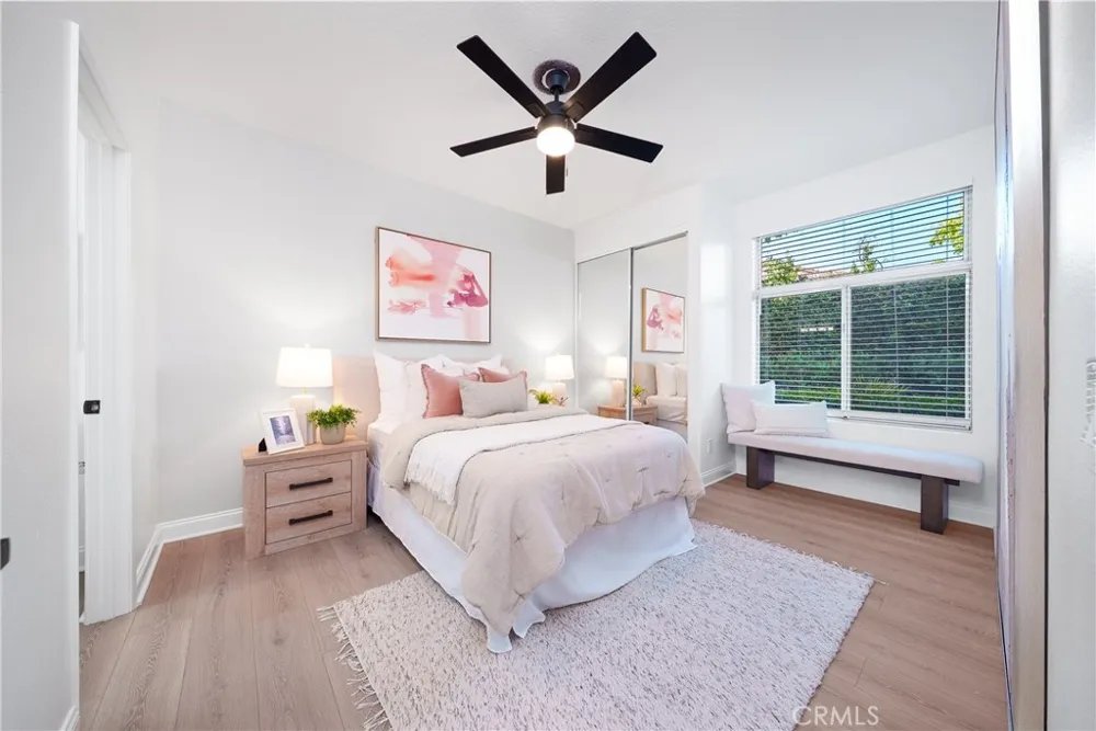 19431 Rue De Valore #38B Lake Forest, CA 92610