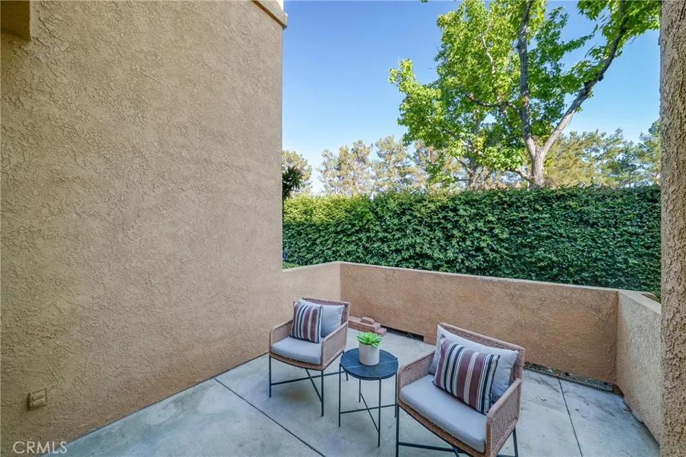 19431 Rue De Valore #38B Lake Forest, CA 92610
