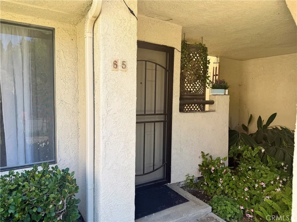 65 Largo Laguna Niguel, CA 92677