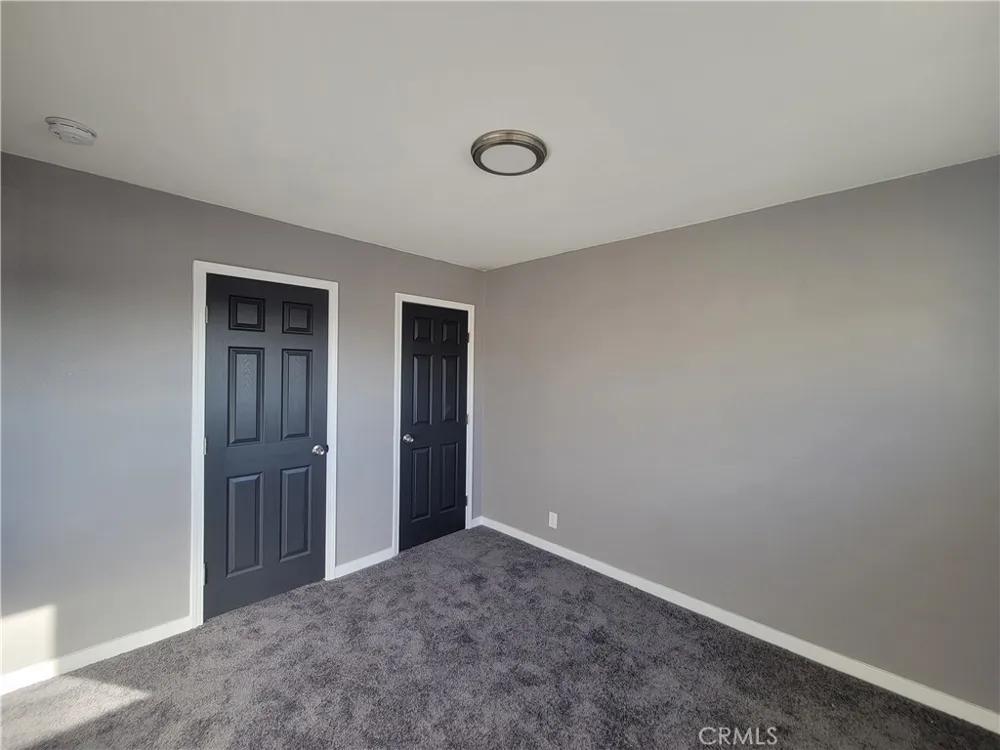 409 E Market Long Beach, CA 90805