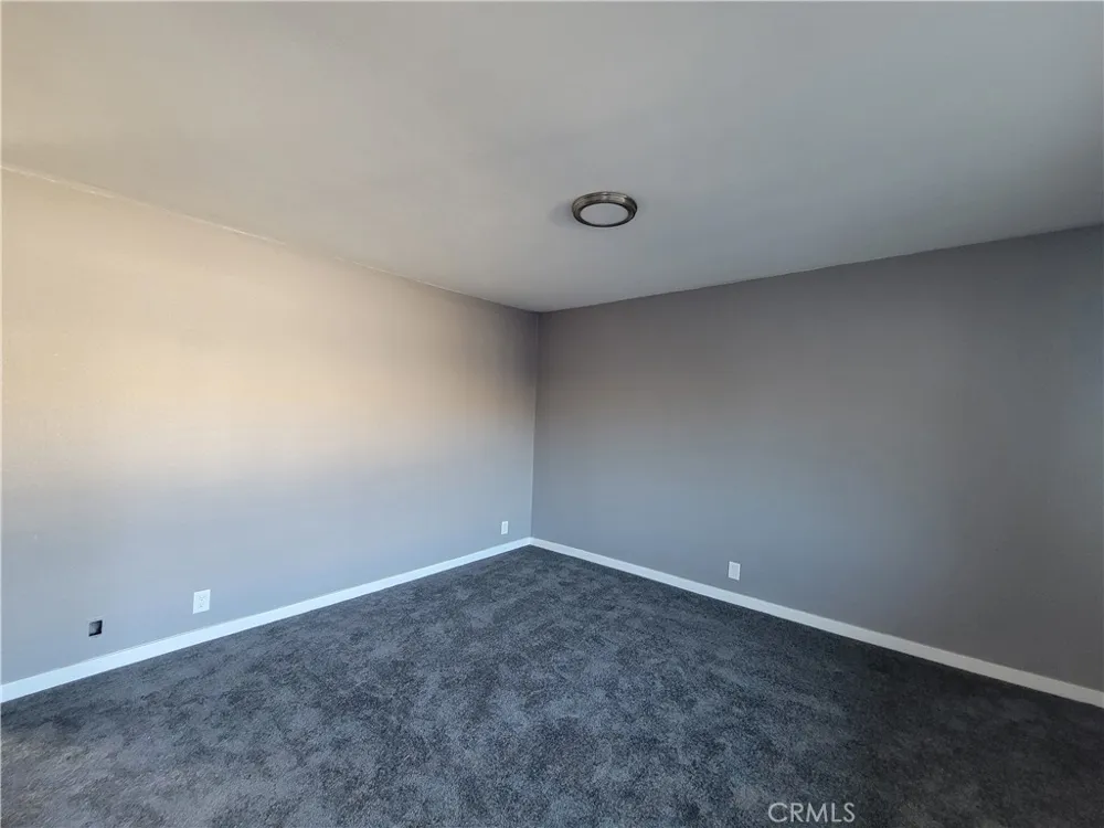 409 E Market Long Beach, CA 90805