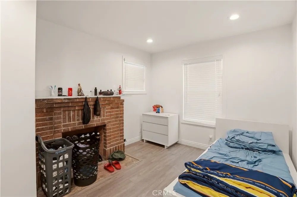 339 E 103 STREET Los Angeles, CA 90003
