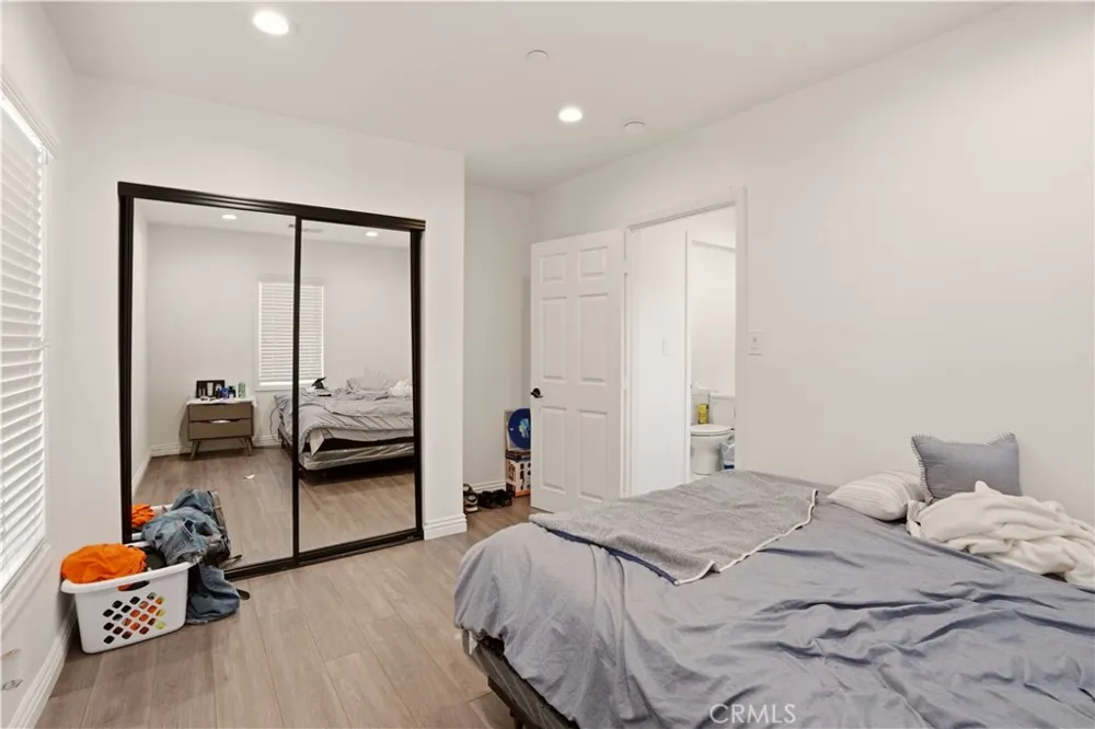 339 E 103 STREET Los Angeles, CA 90003