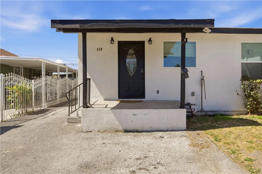 339 E 103 STREET Los Angeles, CA 90003