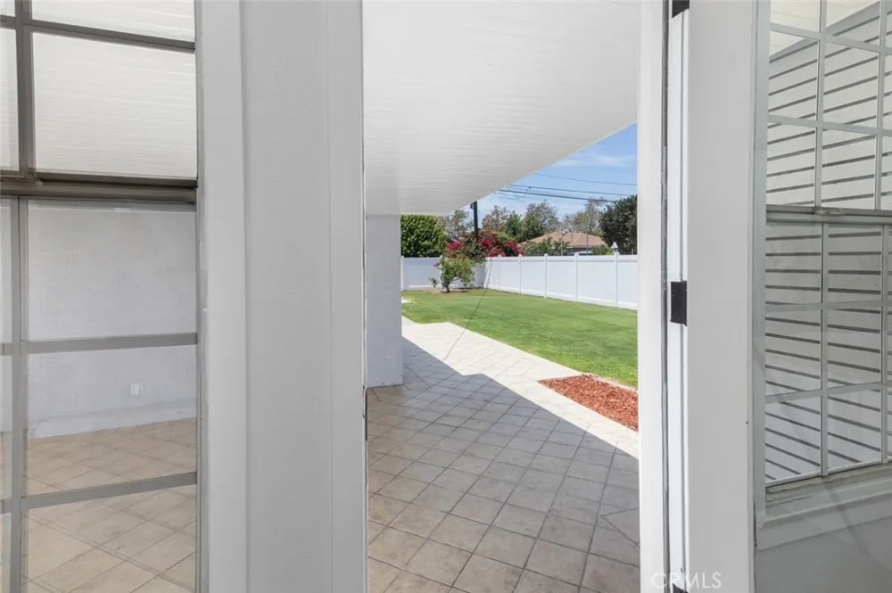 4703 N Bellflower Blvd Long Beach, CA 90808