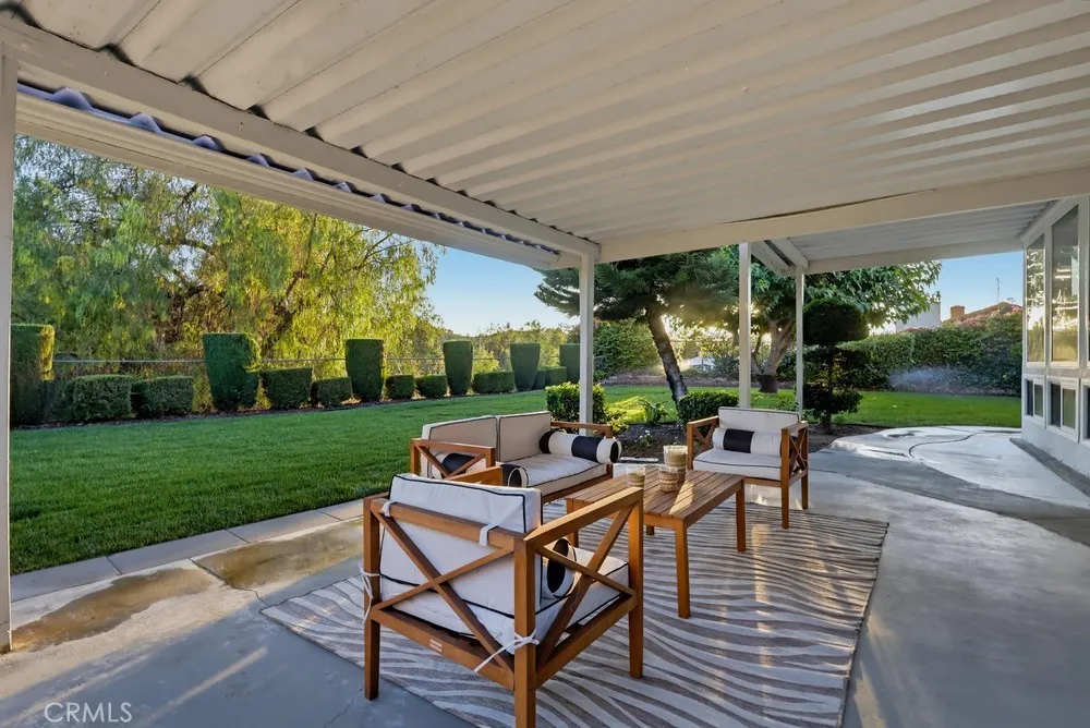 1416 Calle Pajaros San Dimas, CA 91773