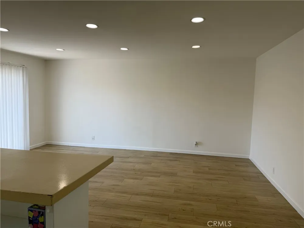 400 Acacia Fullerton, CA 92831
