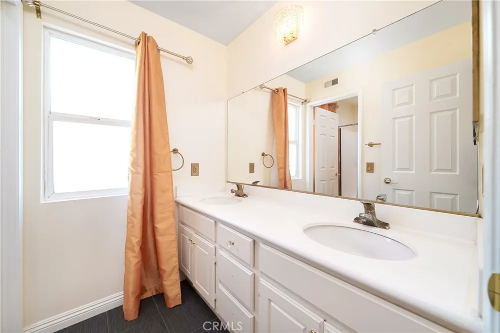 12241 Queensbury Rancho Cucamonga, CA 91739