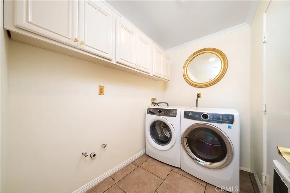 12241 Queensbury Rancho Cucamonga, CA 91739