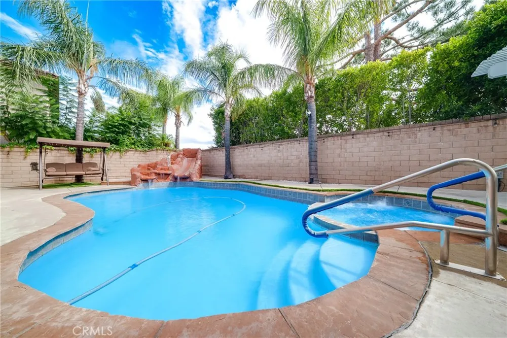 12241 Queensbury Rancho Cucamonga, CA 91739