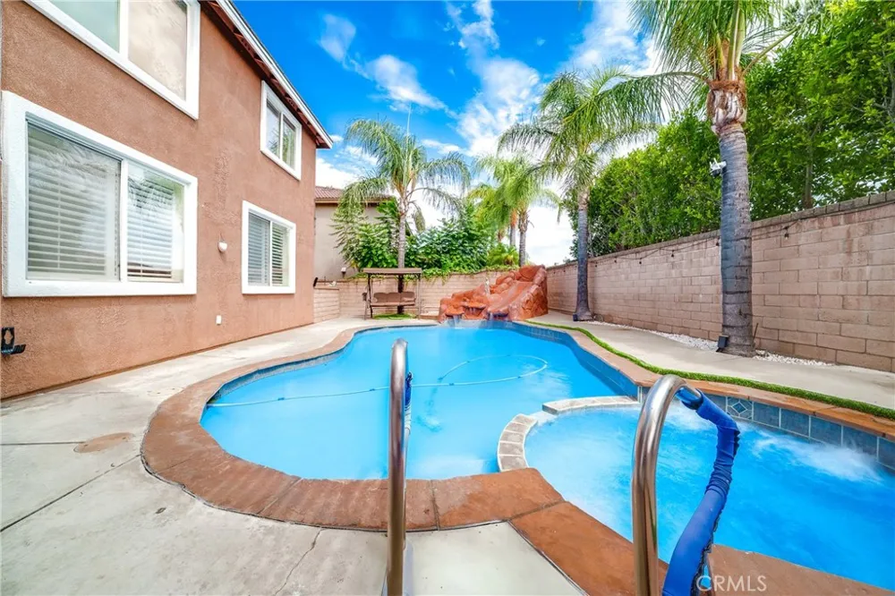 12241 Queensbury Rancho Cucamonga, CA 91739