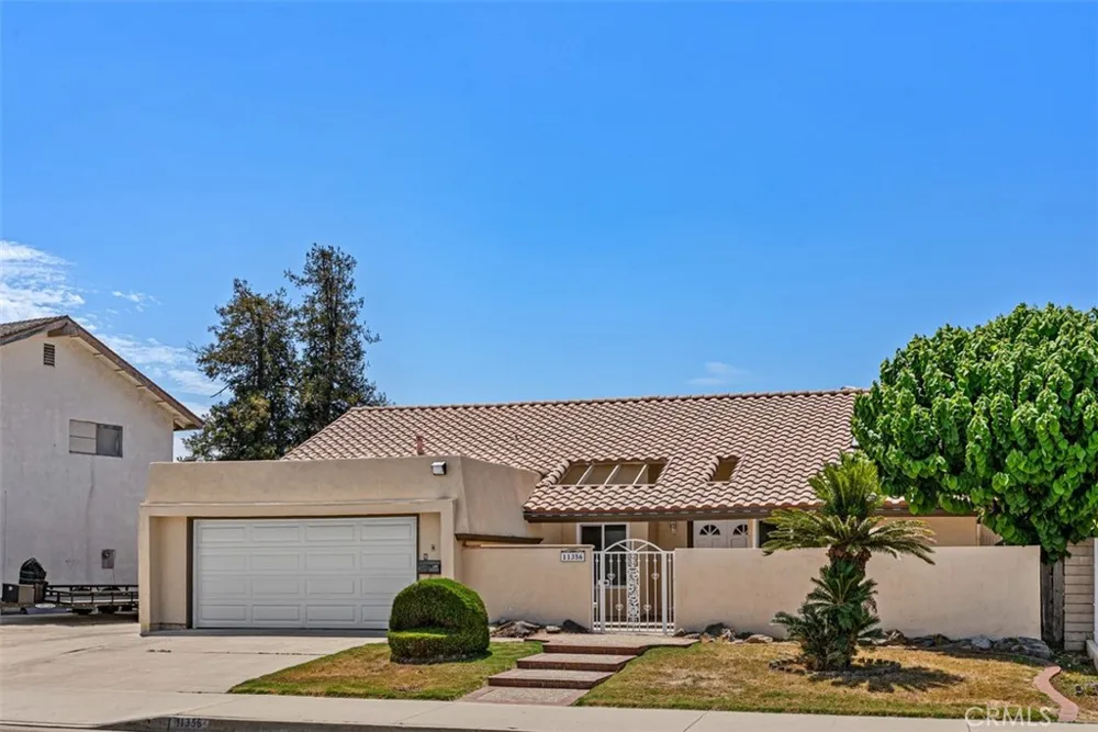 11356 Stonecress Fountain Valley, CA 92708