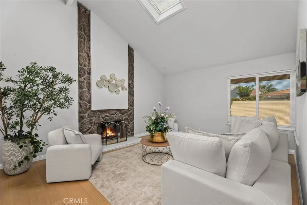 11356 Stonecress Fountain Valley, CA 92708