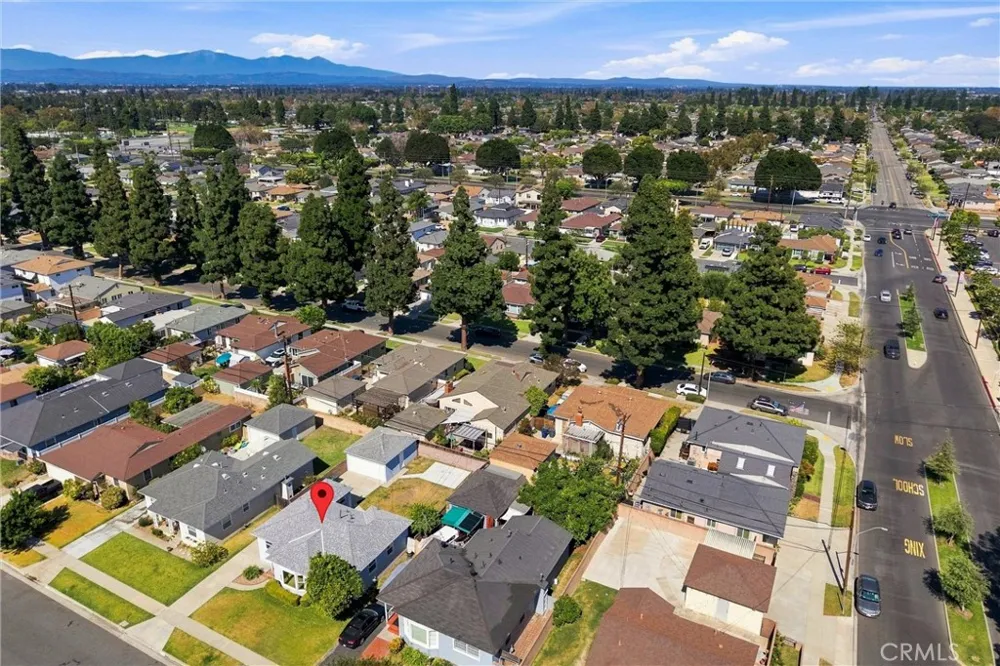 4312 Lomina Lakewood, CA 90713