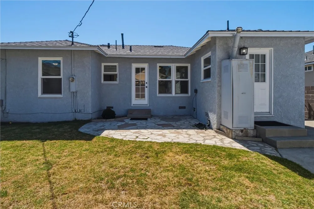 4312 Lomina Lakewood, CA 90713