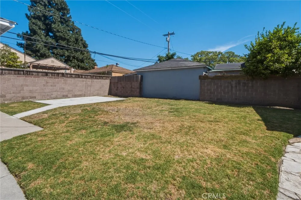 4312 Lomina Lakewood, CA 90713