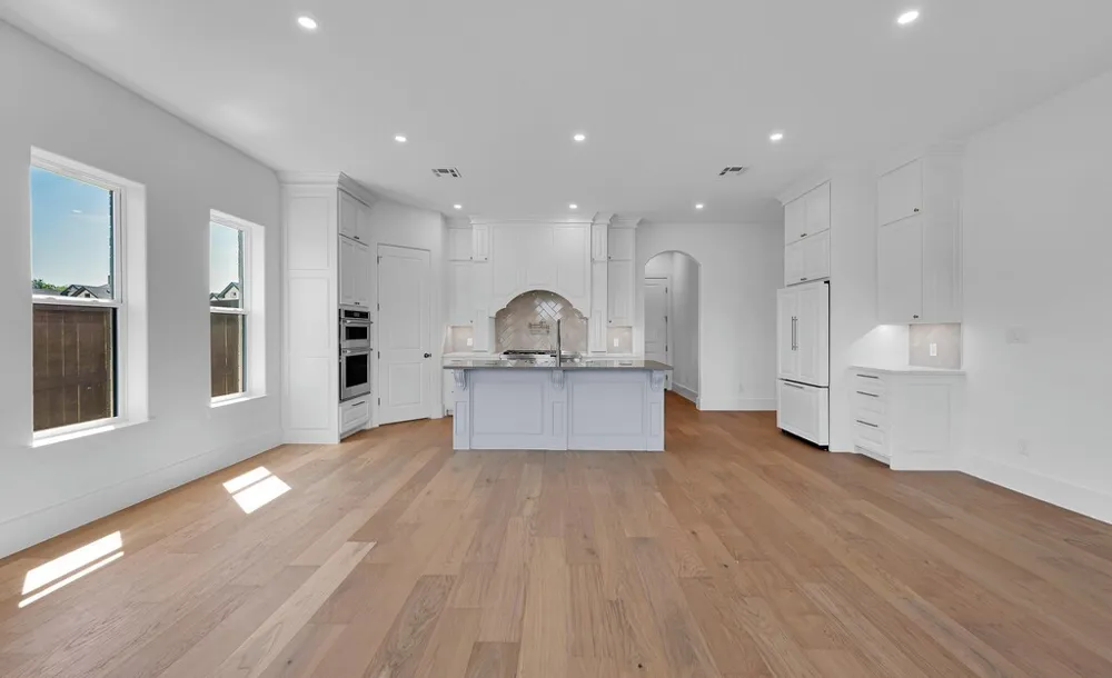 13052 Rainier Drive Woodway, TX 76712