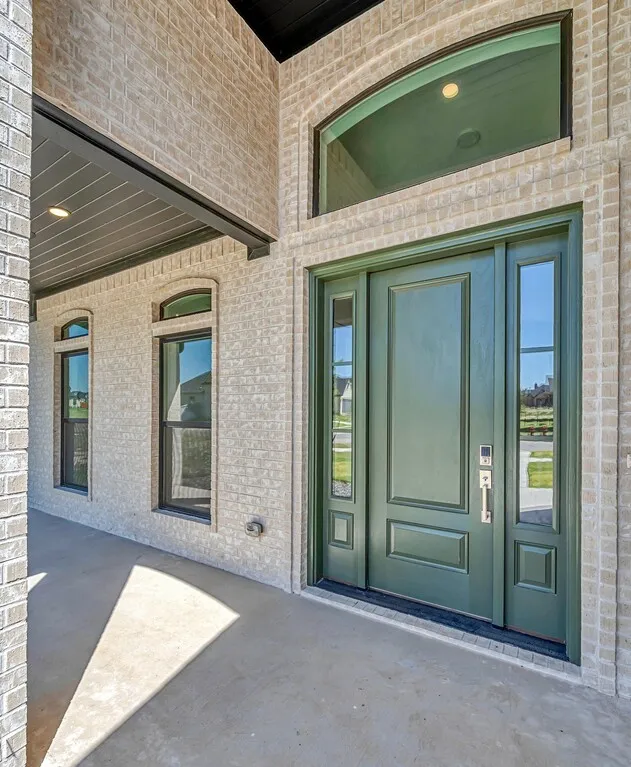 13052 Rainier Drive Woodway, TX 76712