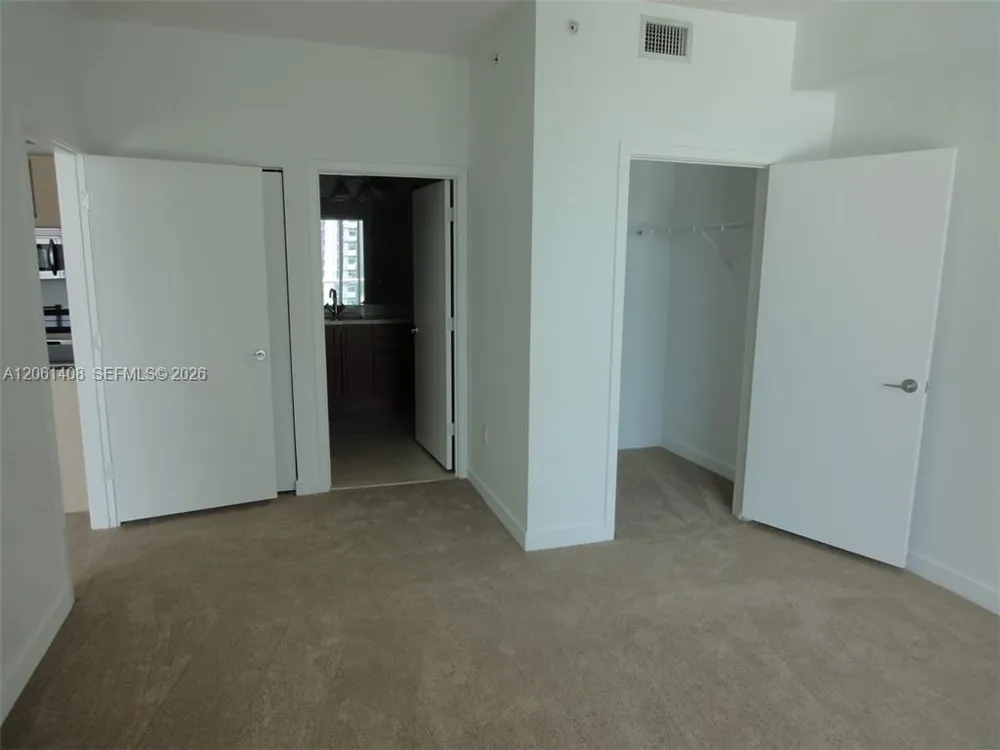 79 SW 12th St #1203-S Miami, FL 33130
