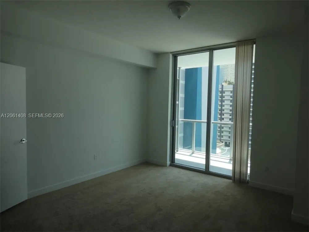 79 SW 12th St #1203-S Miami, FL 33130