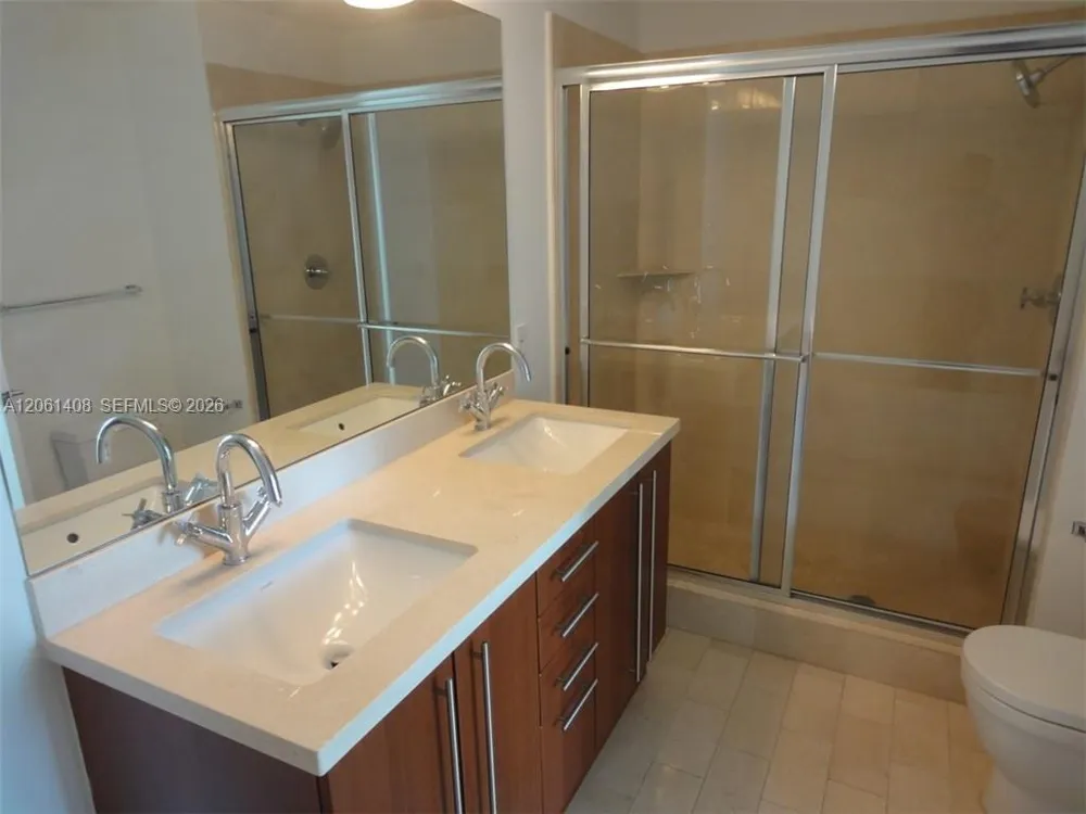 79 SW 12th St #1203-S Miami, FL 33130