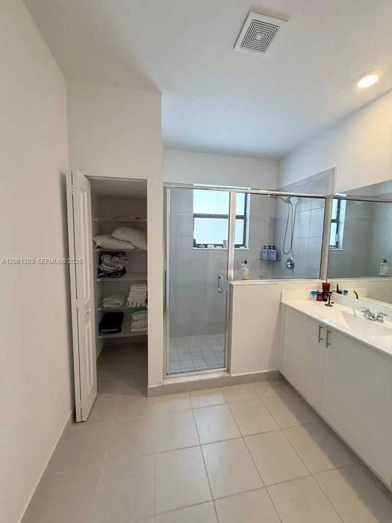 23071 SW 131st Ave #23071 Miami, FL 33170