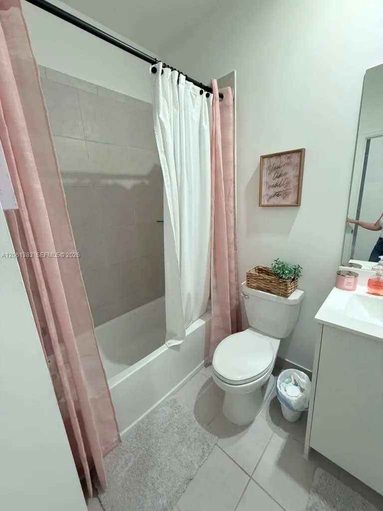 23071 SW 131st Ave #23071 Miami, FL 33170