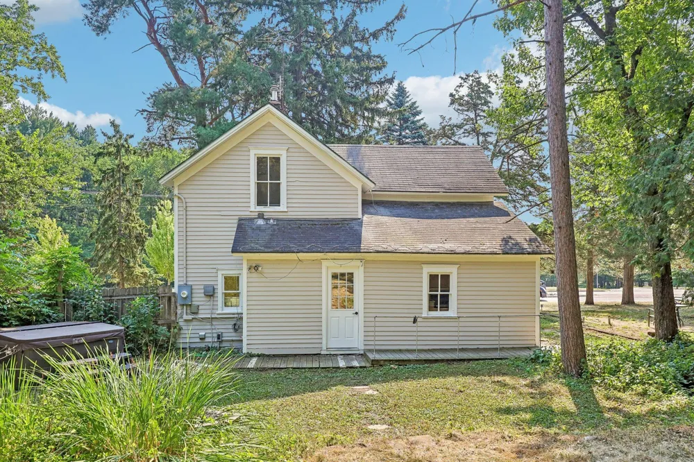 3032 Saint Croix Trail S Afton, MN 55001