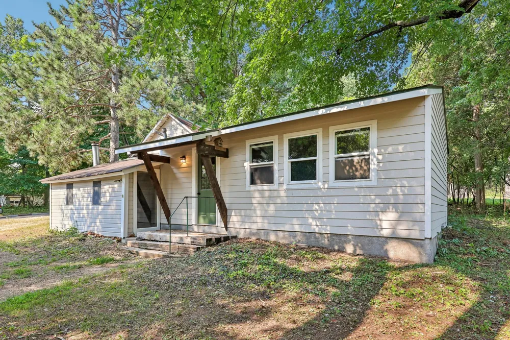 3032 Saint Croix Trail S Afton, MN 55001