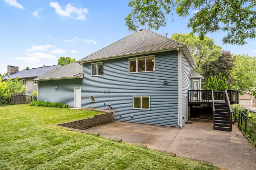 2535 Sylvan Street Little Canada, MN 55117