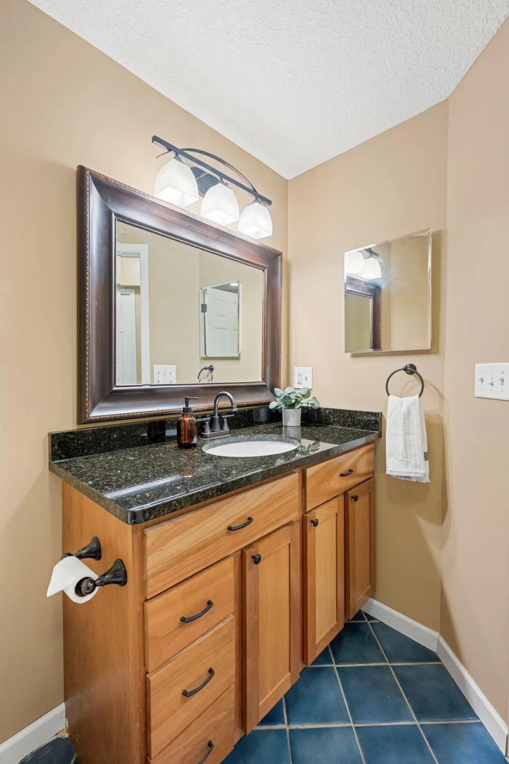 2535 Sylvan Street Little Canada, MN 55117