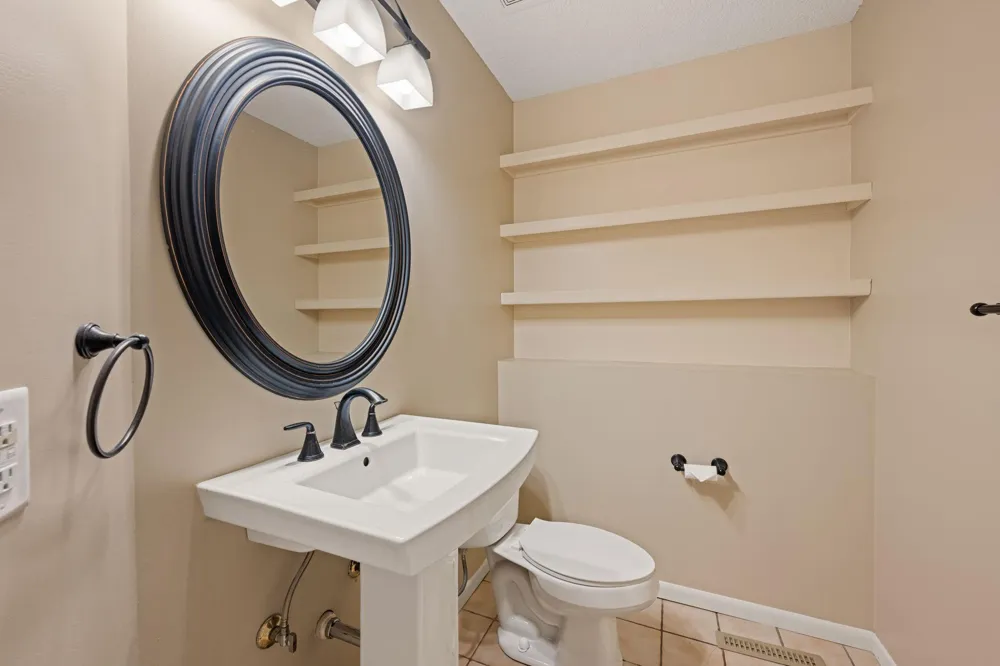 2535 Sylvan Street Little Canada, MN 55117