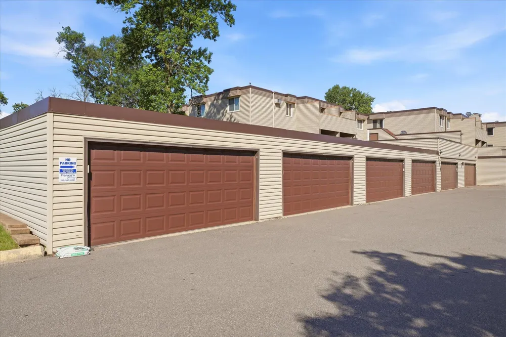 10840 Rockford Road #309 Plymouth, MN 55442