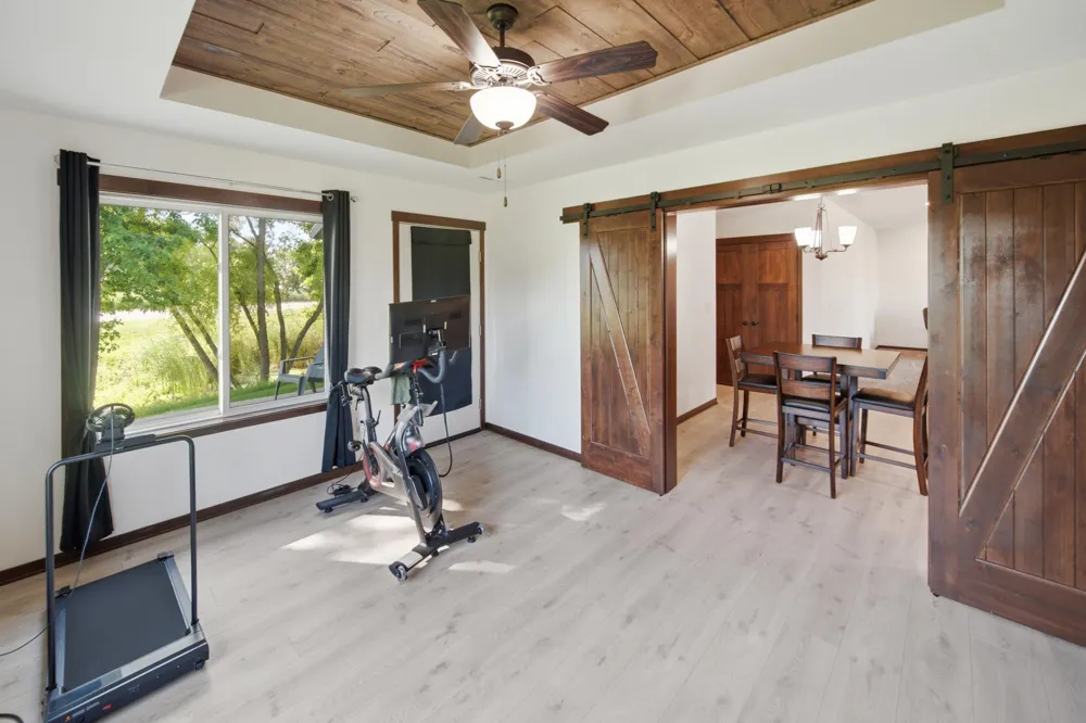 148 Highland Circle Zumbrota, MN 55992